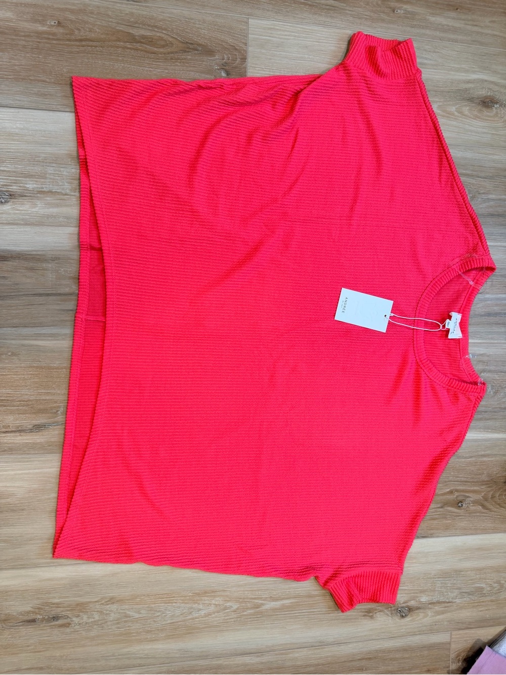 ANDREE BY UNIT Bright Coral Pink Short Sleeve Ribbed Top